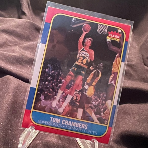 1996 Fleer Basketball - Picture 12 of 13